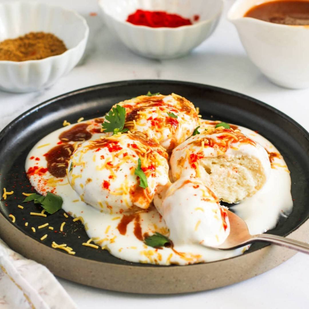 DAHI VADDA (2 Piece) (Non-vegan) DAHI VADDA (2 Piece) (Non-vegan) - Image 1